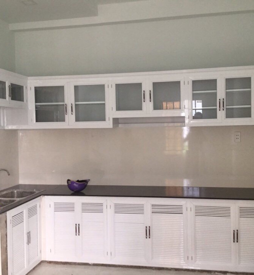 Tủ bếp nhôm kính cao cấp