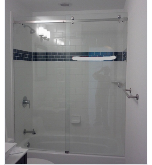 Vách ngăn kính cường lực bồn tắm
